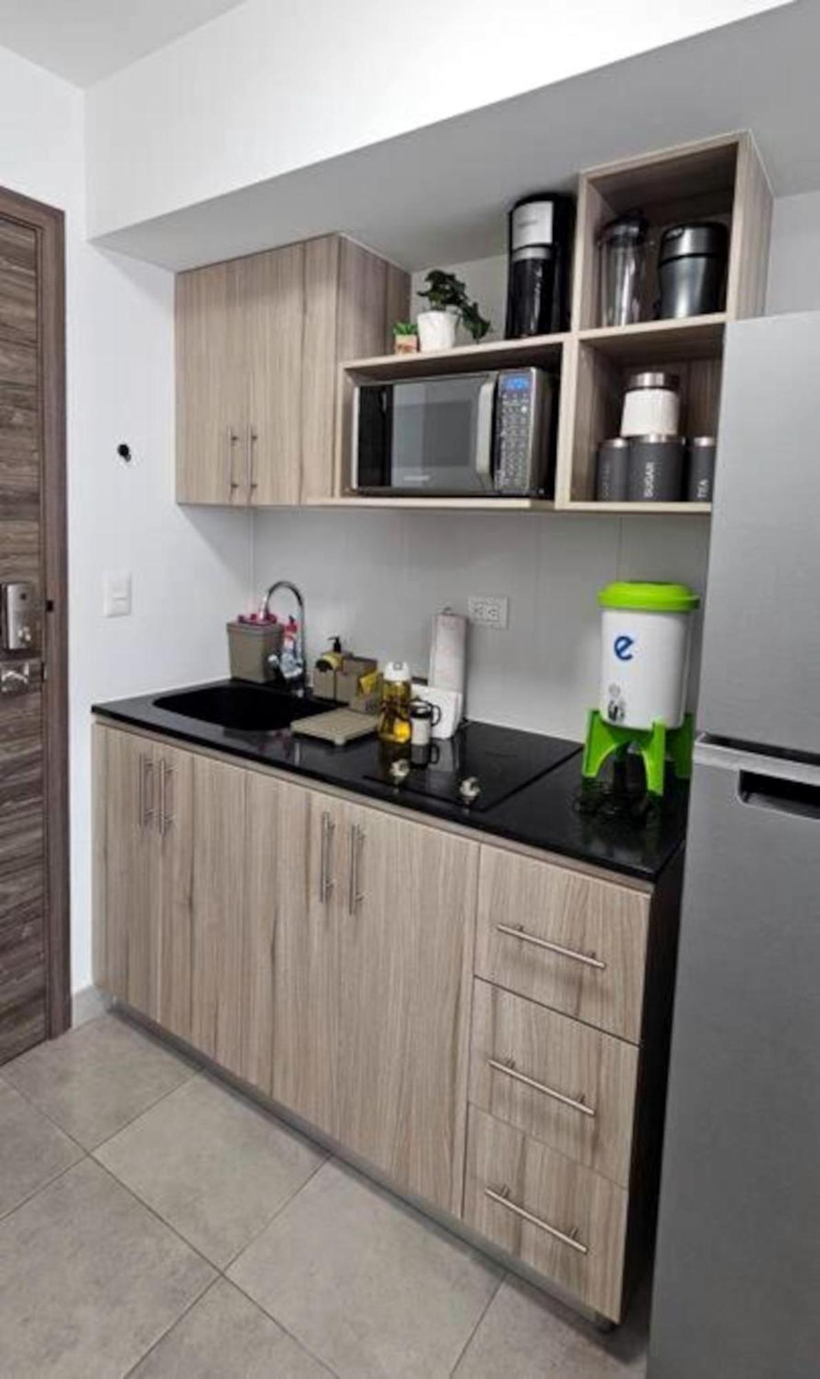 ¡Torre Modra Apartamento Moderno Atractiva Zona 4! Guatemala City Ngoại thất bức ảnh